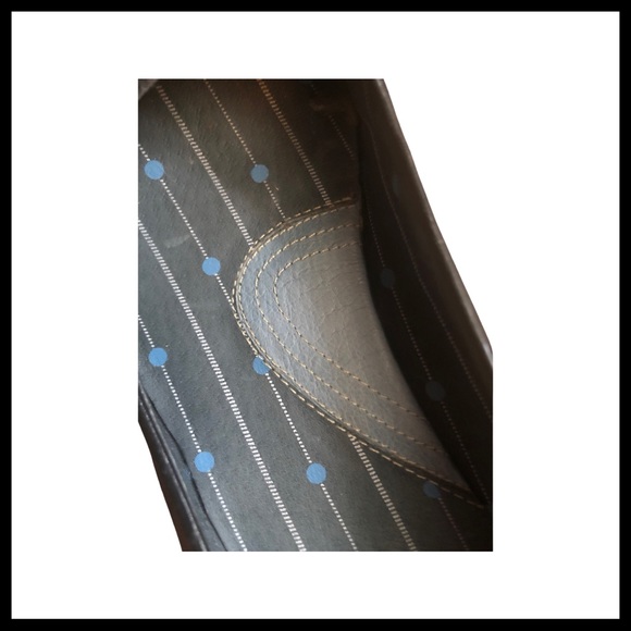 Beautiful, Unique, Vintage Black Kitten Heels Circa 2004. Indigo by Clark’s - Picture 4 of 5